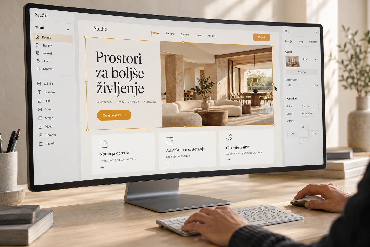Izdelava spletne strani v vizualnem urejevalniku na sodobnem monitorju